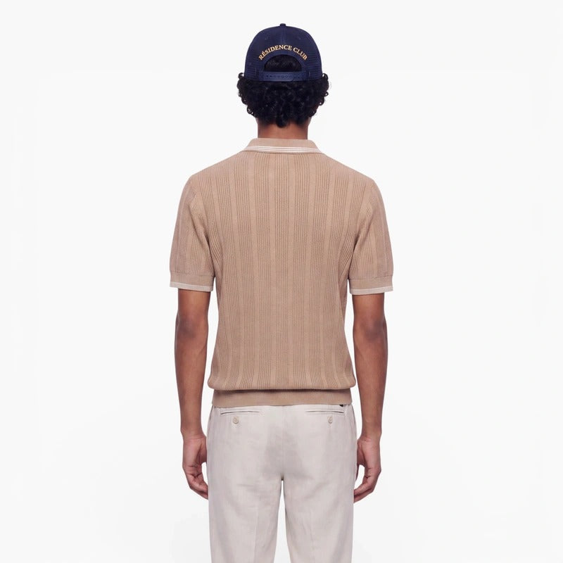 Résidence Club Prince of Paris Navy Cap – Rückansicht am Model